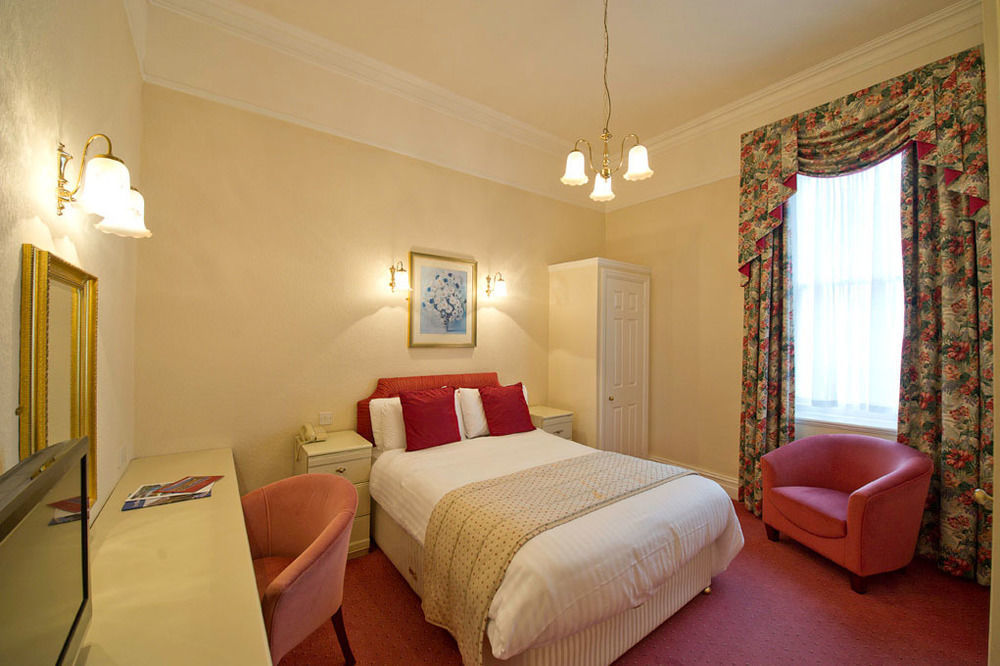 The Royal Hotel Bideford Extérieur photo